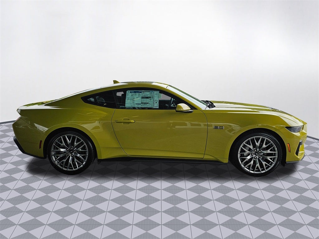 2025 Ford Mustang GT Premium