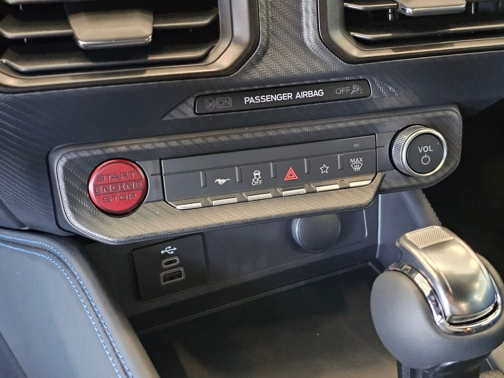 2026 Ford Mustang Dark Horse