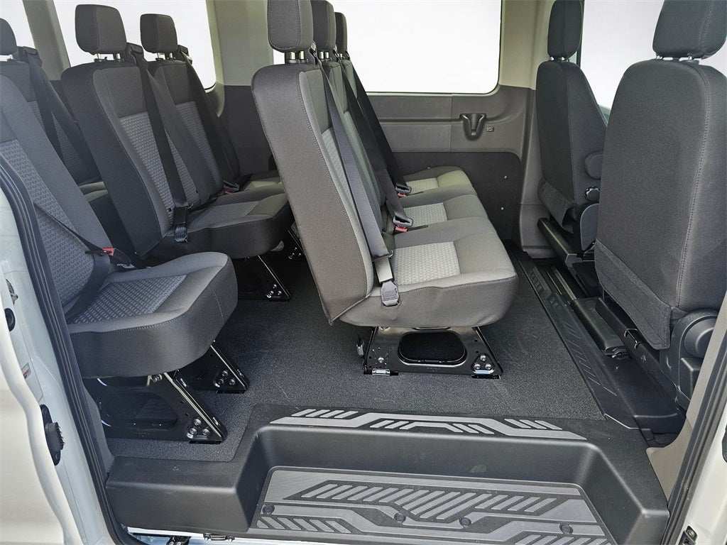 2025 Ford Transit-350 XL