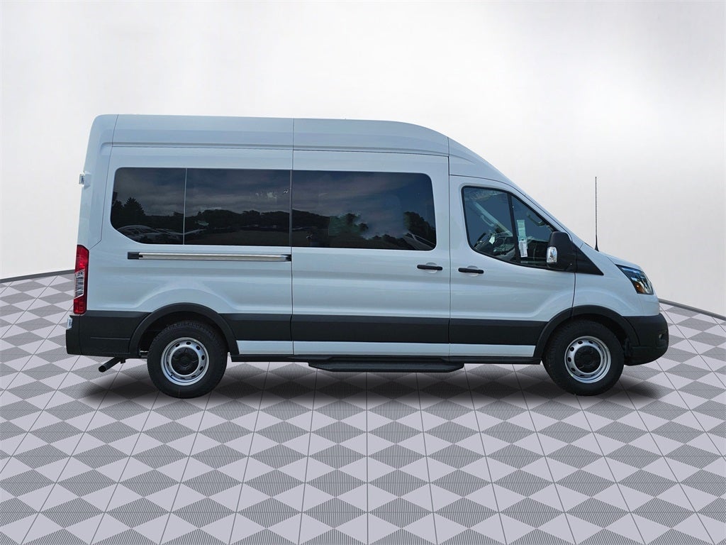2025 Ford Transit-350 XL