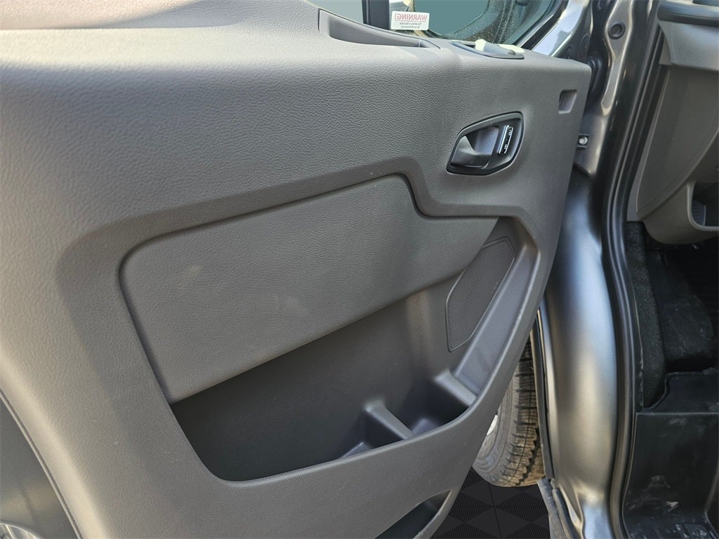 2025 Ford Transit-350 XL