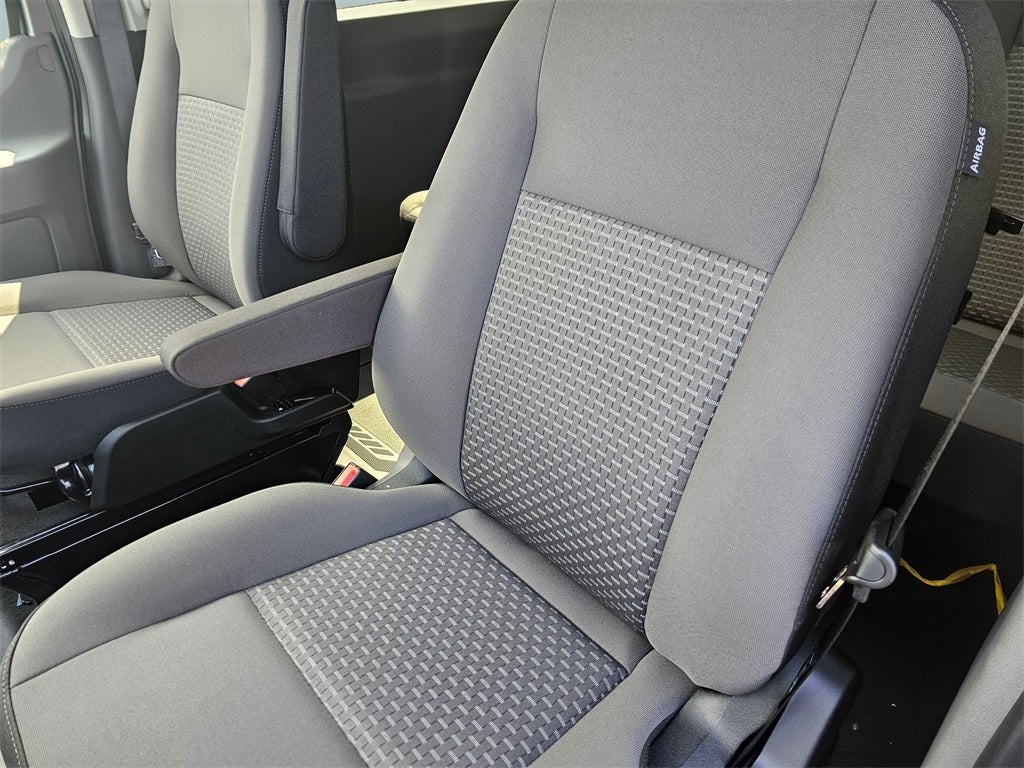 2025 Ford Transit-350 XL