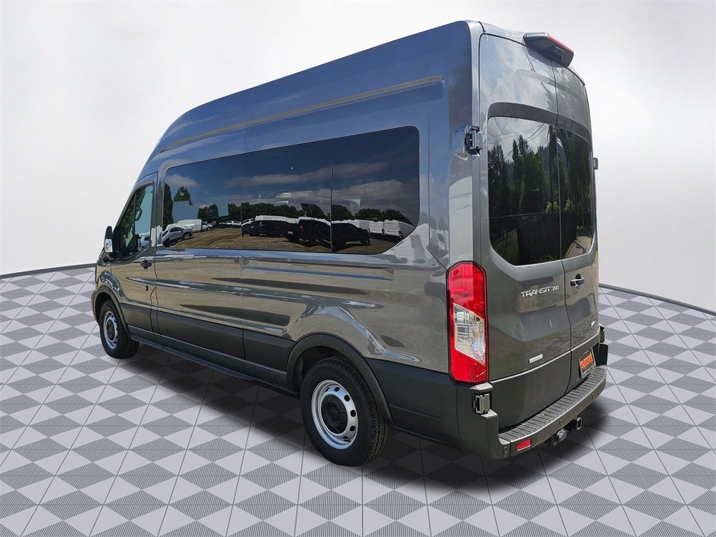 2025 Ford Transit-350 XL