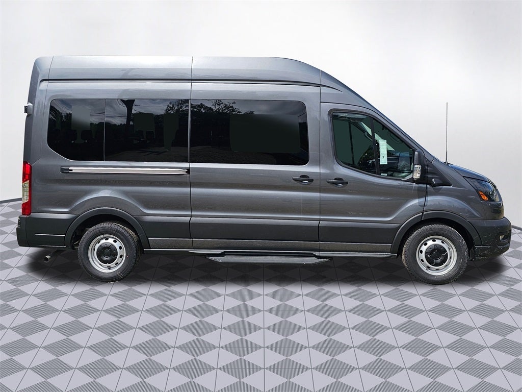 2025 Ford Transit-350 XL