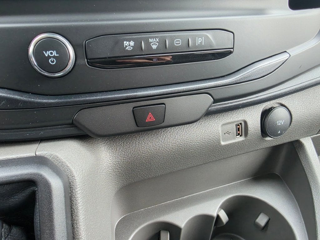 2027 Ford Transit-350 XL