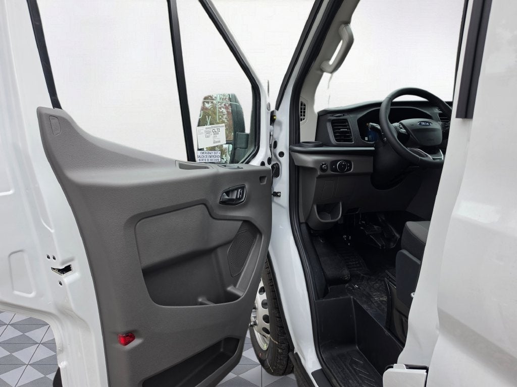2027 Ford Transit-350 XL