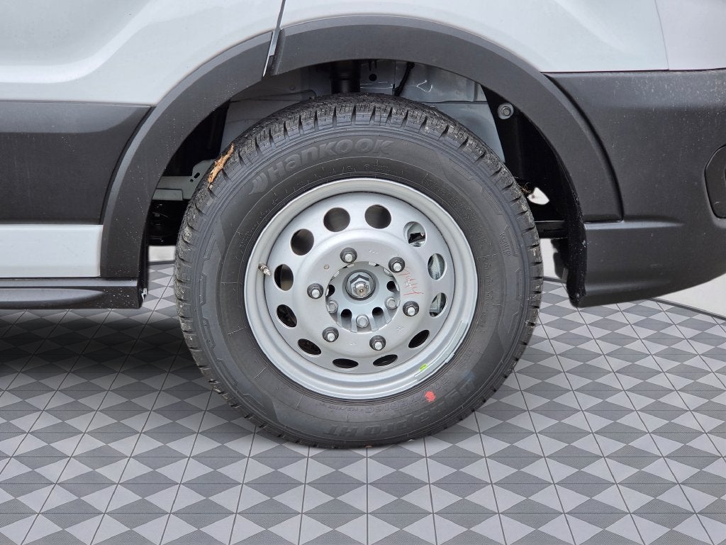 2027 Ford Transit-350 XL