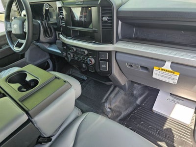 2026 Ford F-450 SD DRW