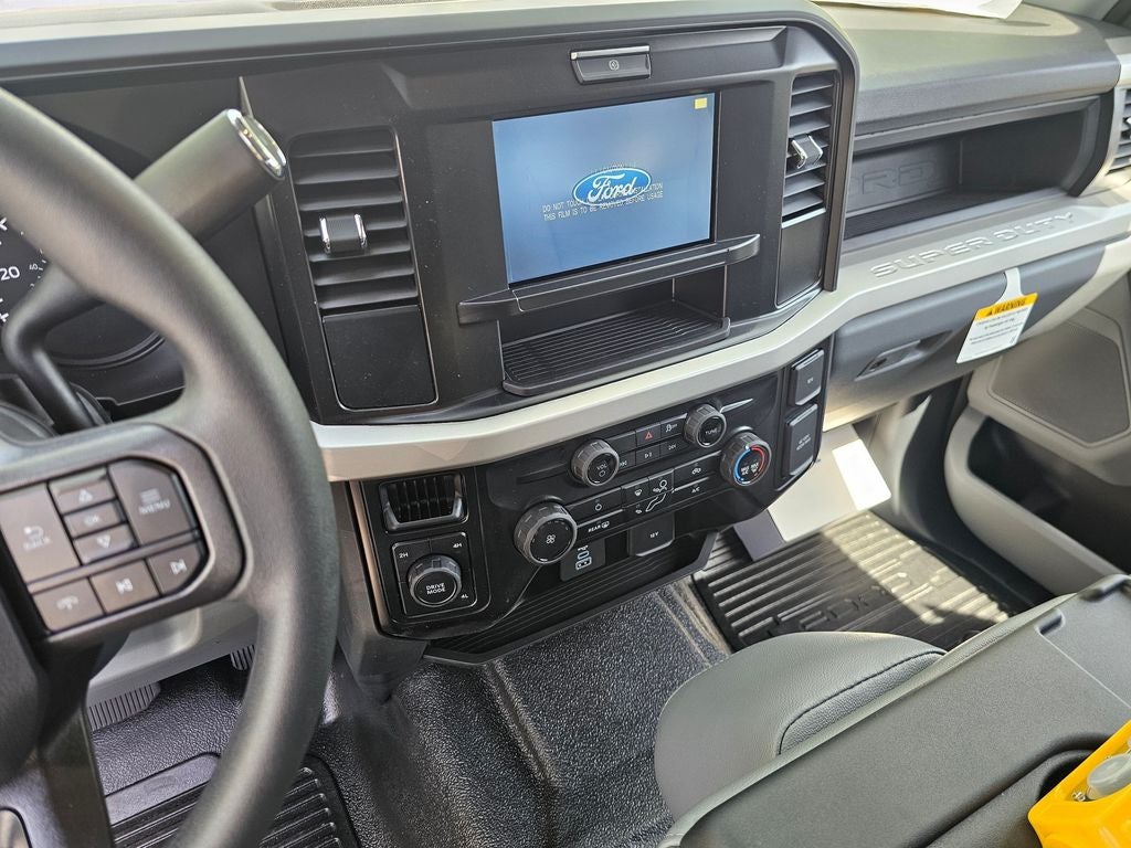 2026 Ford F-450 SD DRW