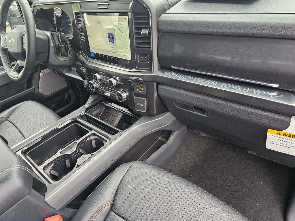 2026 Ford F-350 SD F-350® LARIAT®