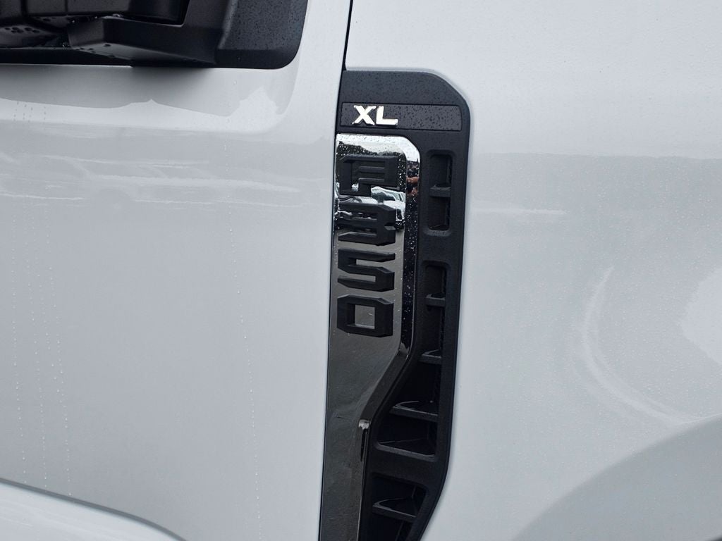 2026 Ford F-350 SD XL