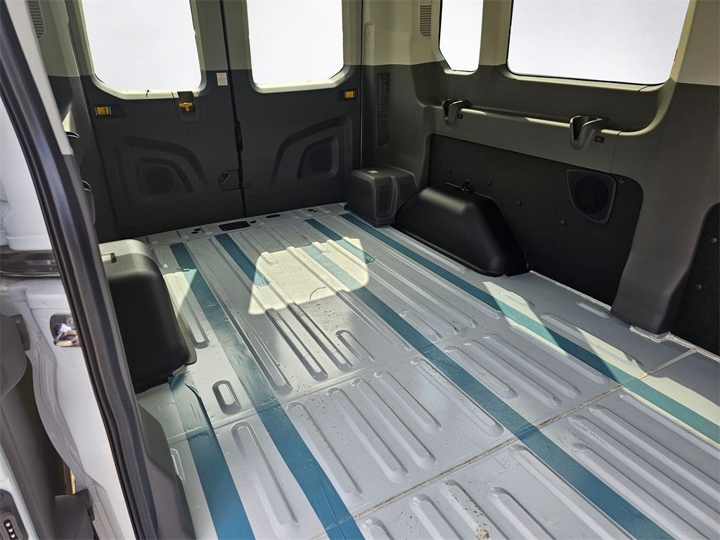 2025 Ford Transit-350 XL