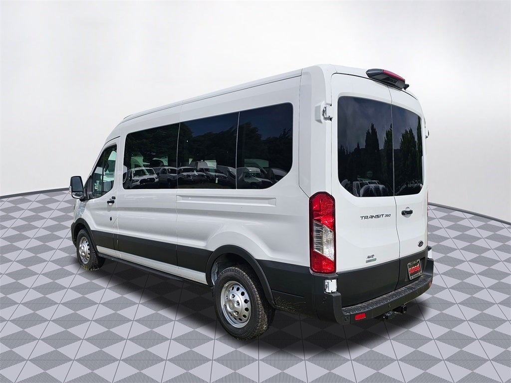 2025 Ford Transit-350 XL