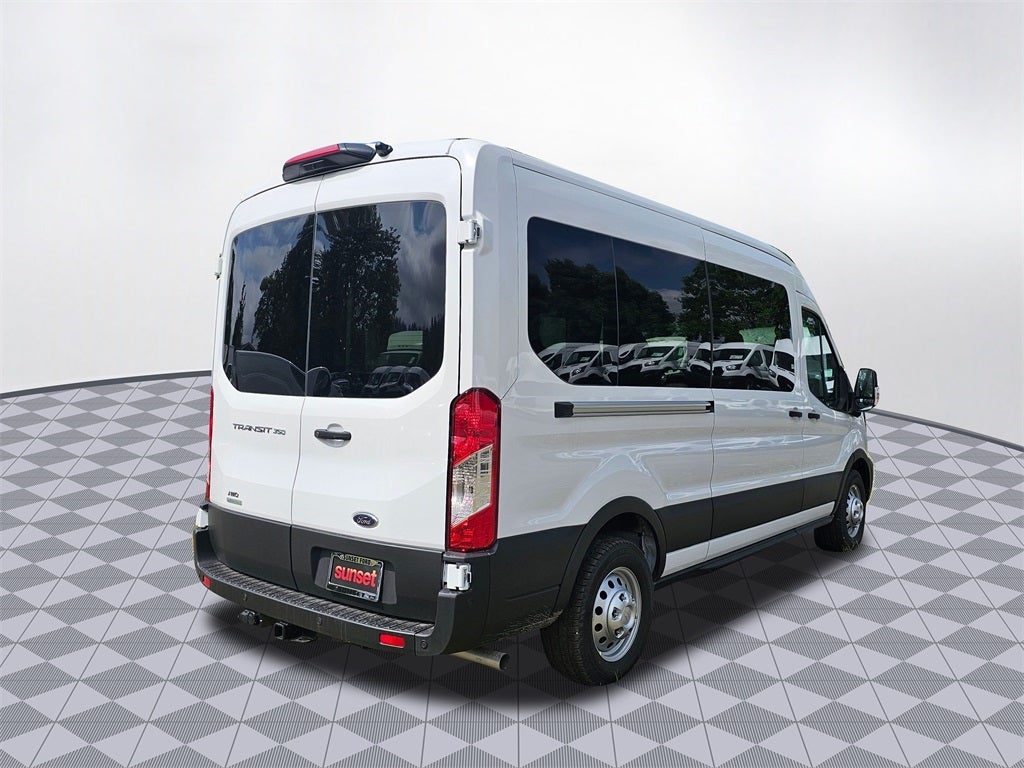 2025 Ford Transit-350 XL