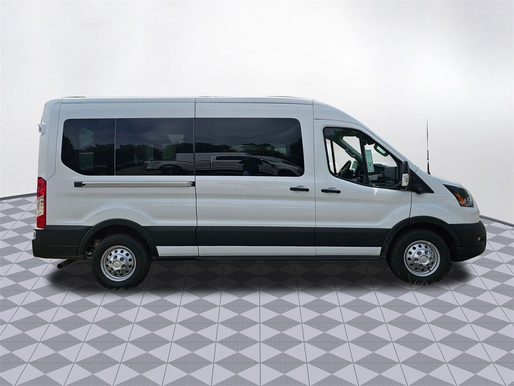 2025 Ford Transit-350 XL
