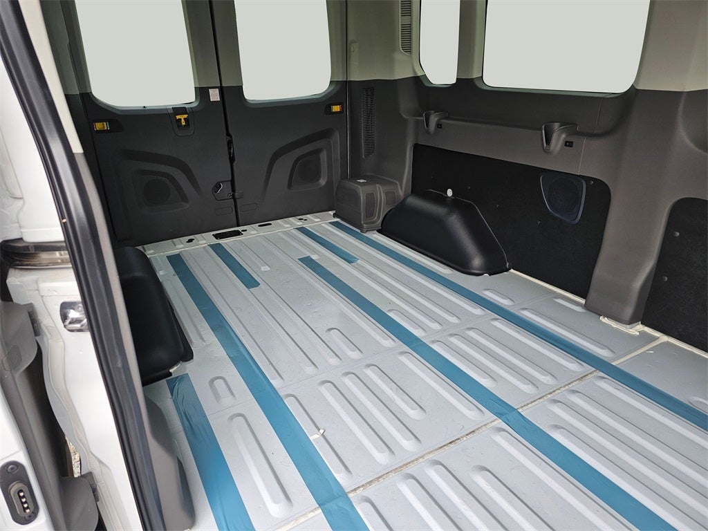 2025 Ford Transit-350 XL