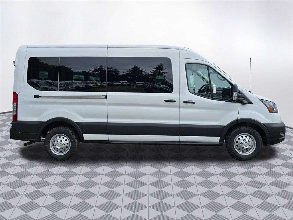 2025 Ford Transit-350 XL