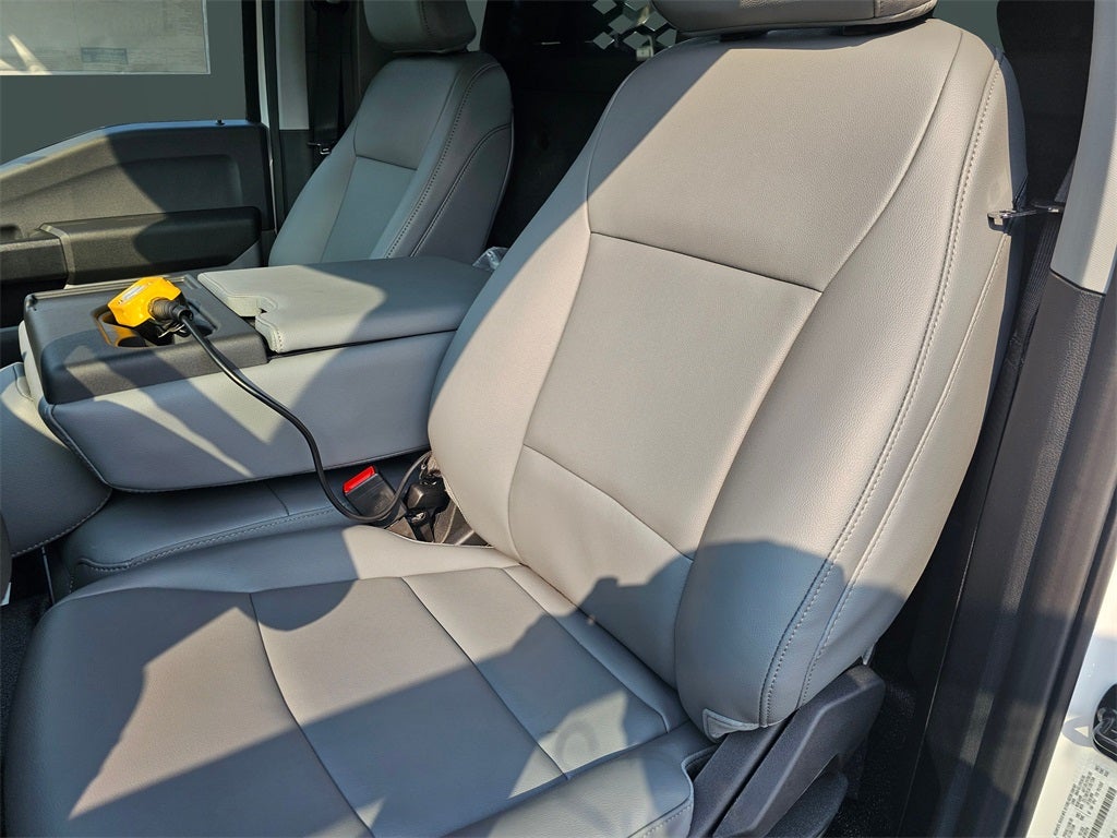 2025 Ford F-550 SD XL DRW