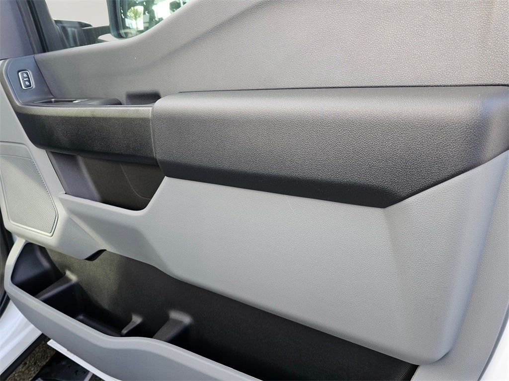 2025 Ford F-550 SD XL DRW