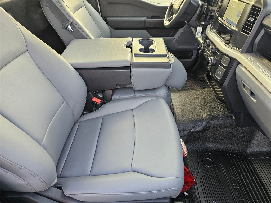 2025 Ford F-550 SD XL DRW