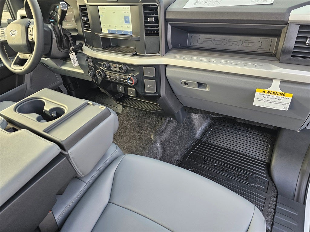 2025 Ford F-550 SD XL DRW