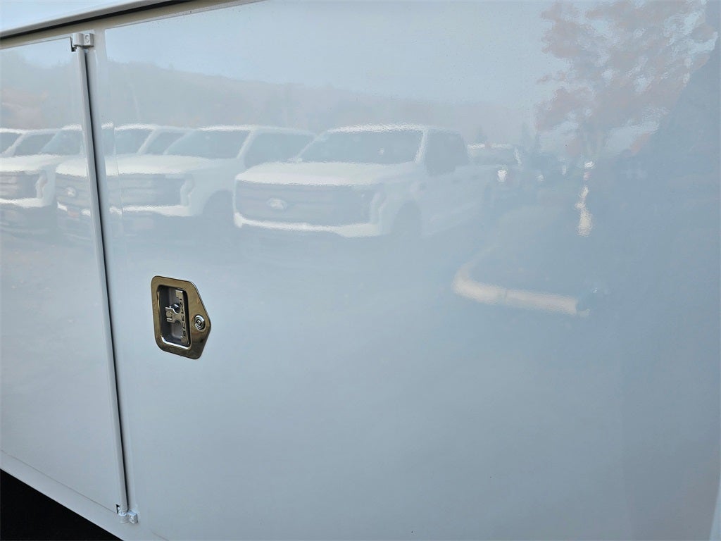 2025 Ford F-550 SD XL DRW