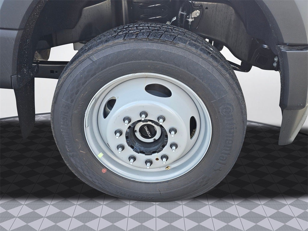 2025 Ford F-550 SD XL DRW