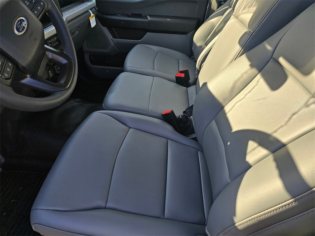 2025 Ford F-550 SD XL DRW