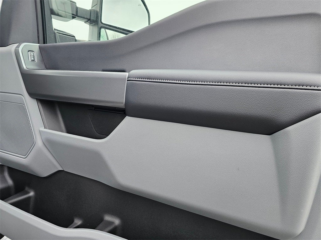 2024 Ford F-550 SD XLT DRW