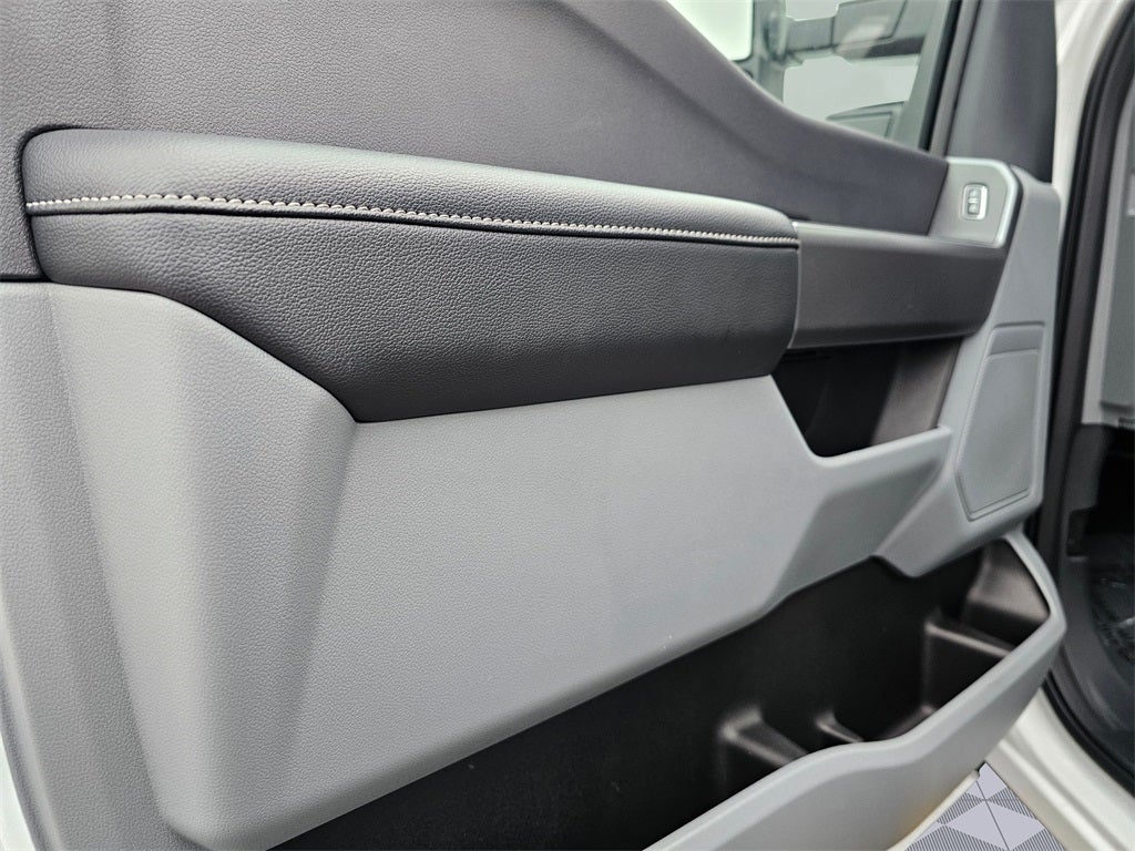 2024 Ford F-550 SD XLT DRW