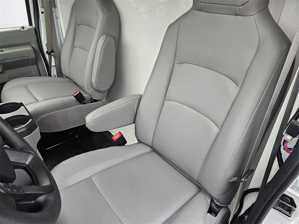 2026 Ford E-350 SD Base Cutaway