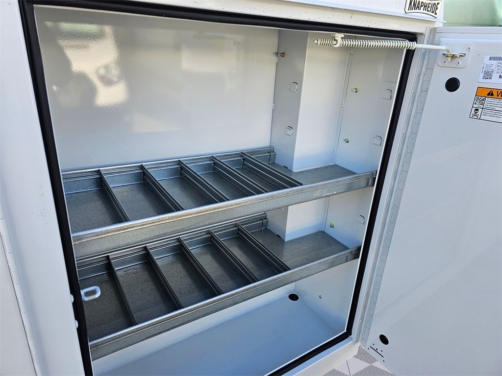 2025 Ford E-350 SD Base Cutaway