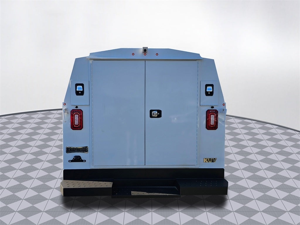 2025 Ford E-350 SD Base Cutaway