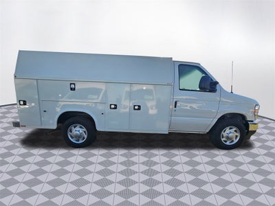 2025 Ford E-350 SD Base Cutaway