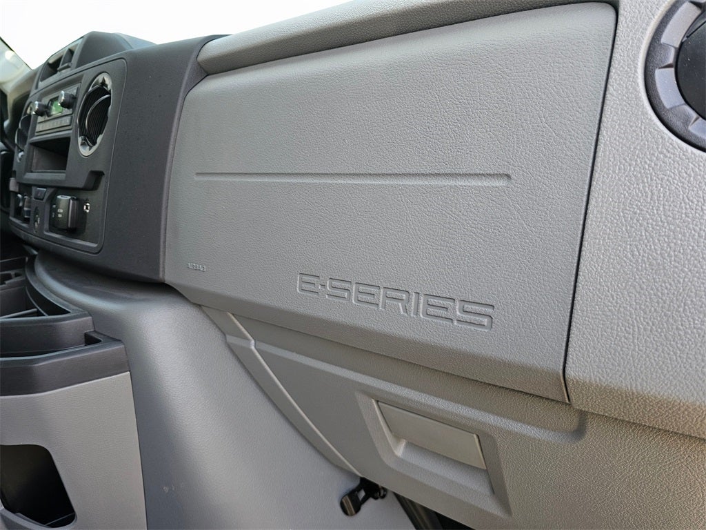 2026 Ford E-350 SD Base Cutaway