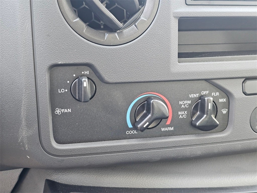 2026 Ford E-350 SD Base Cutaway