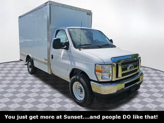 2026 Ford E-350 SD Base Cutaway