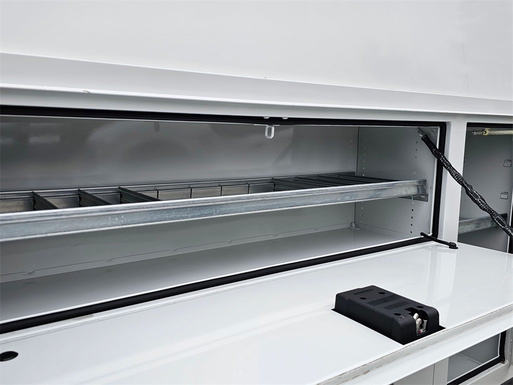 2024 Ford E-350 SD Base Cutaway