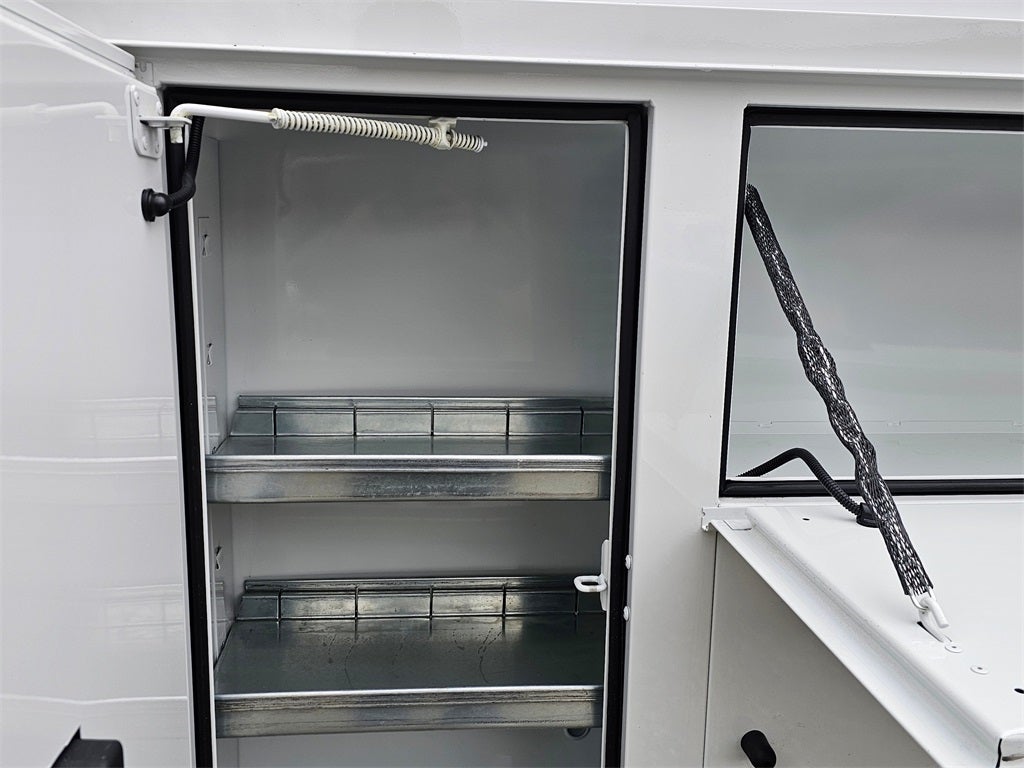 2024 Ford E-350 SD Base Cutaway