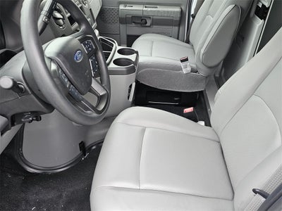 2024 Ford E-350 SD Base Cutaway