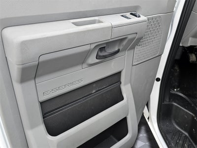 2024 Ford E-350 SD Base Cutaway