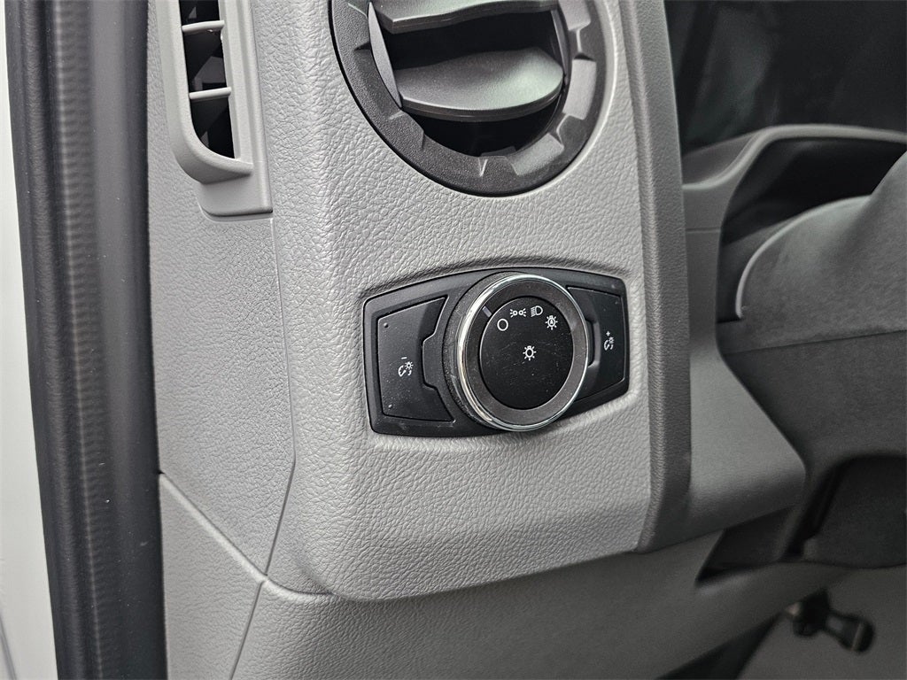 2024 Ford E-350 SD Base Cutaway