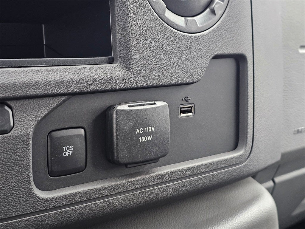 2024 Ford E-350 SD Base Cutaway