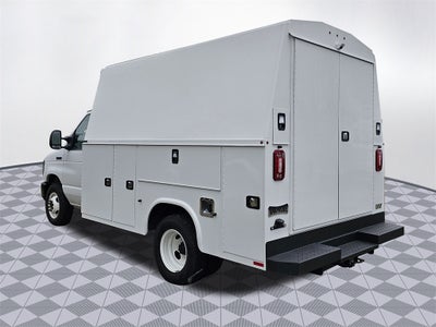 2024 Ford E-350 SD Base Cutaway