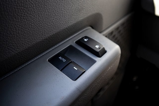 2024 Ford E-350 SD Base Cutaway