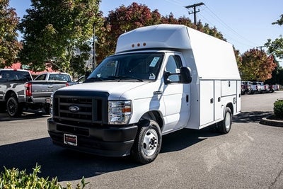 2024 Ford E-350 SD Base Cutaway