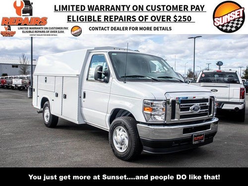 2025 Ford E-350 SD Base Cutaway