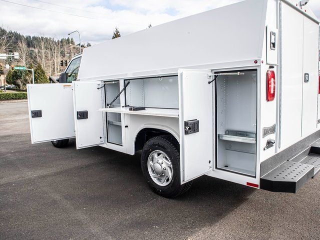 2025 Ford E-350 SD Base Cutaway