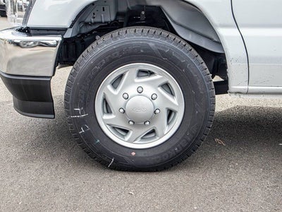 2025 Ford E-350 SD Base Cutaway