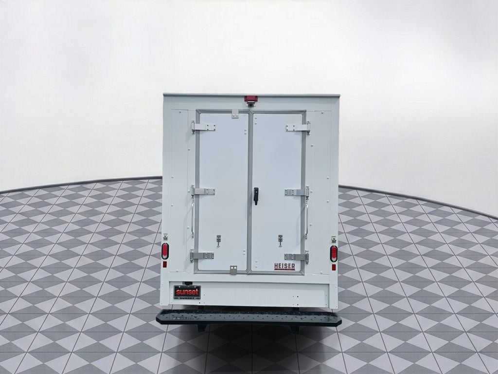2025 Ford E-350 SD Base Cutaway